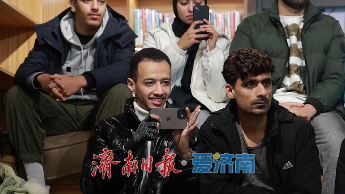 “泉”在济南过大年 | 国际文化交流沙龙：中外青年书房共聚，共迎蛇年新春